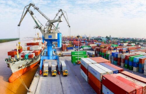 Xuất nhập khẩu Việt Nam tăng trưởng mạnh, tín hiệu tích cực